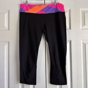 Lululemon Cropped Capri Leggings Black Pink Purple Colorblock Yoga Running Pants